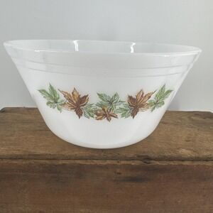 Mixing‎ Bowl Vintage 9" Federal White Maple Leaf Pattern Heat Proof Milk Glass